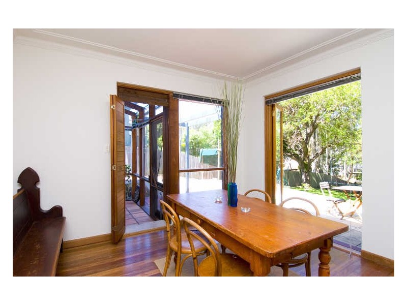 98 Barrenjoey Road, Mona Vale NSW 2103