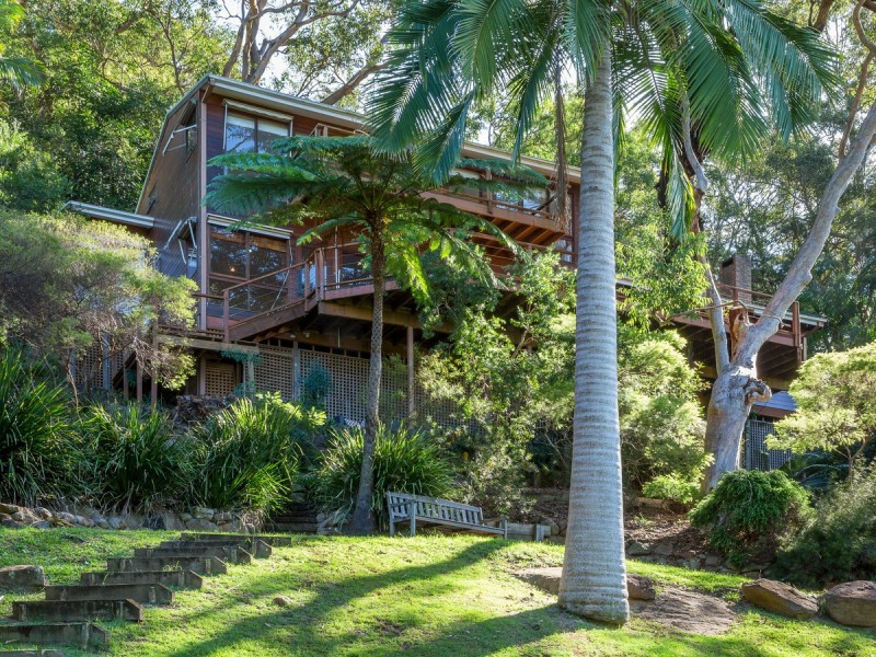 11 Quarter Sessions Road, Church Point NSW 2105