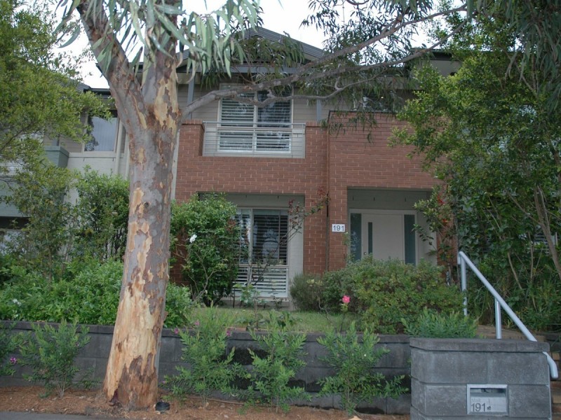 191 Macpherson  Street, Warriewood NSW 2102