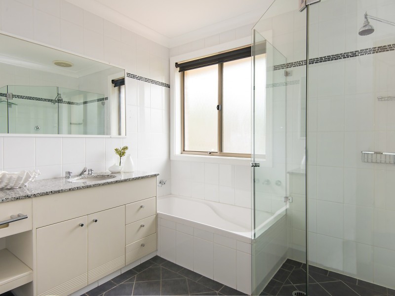 1/4-10 Golf Avenue, Mona Vale NSW 2103