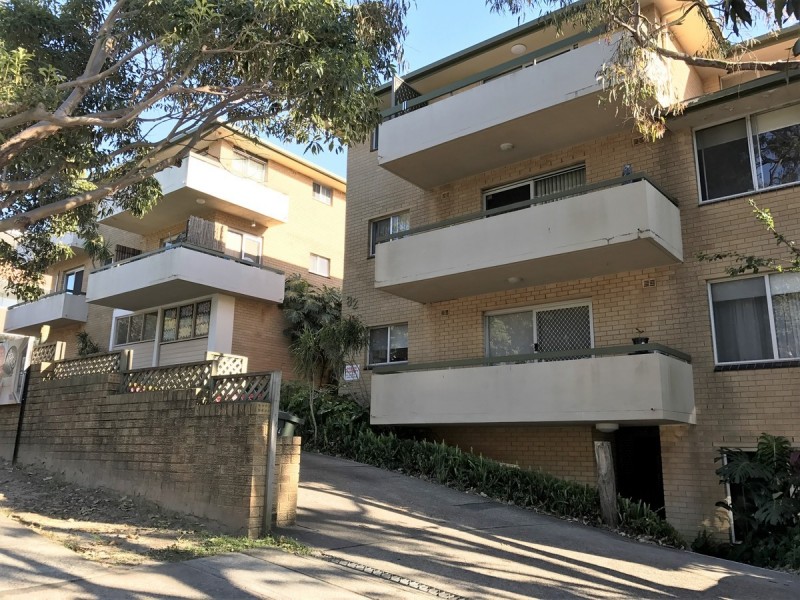 11/82 Pacific Parade, Dee Why NSW 2099