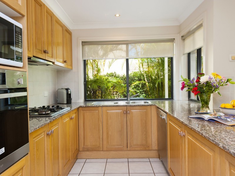 12 Valley View Circuit, Warriewood NSW 2102