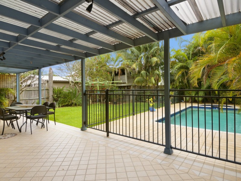 12 Grenfell Avenue, North Narrabeen NSW 2101