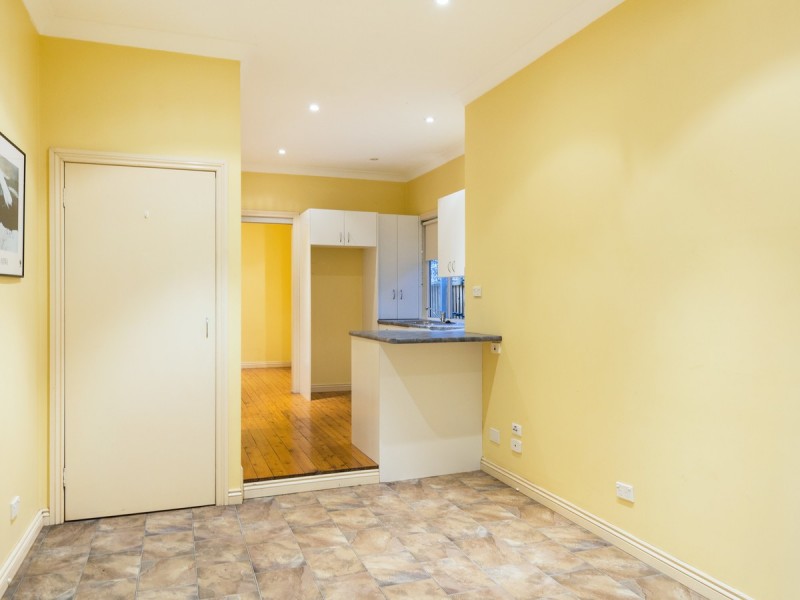 12 Grenfell Avenue, North Narrabeen NSW 2101