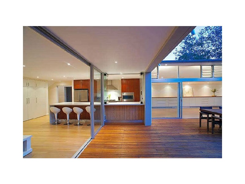 20 WIMBLEDON AVENUE, Narrabeen NSW 2101