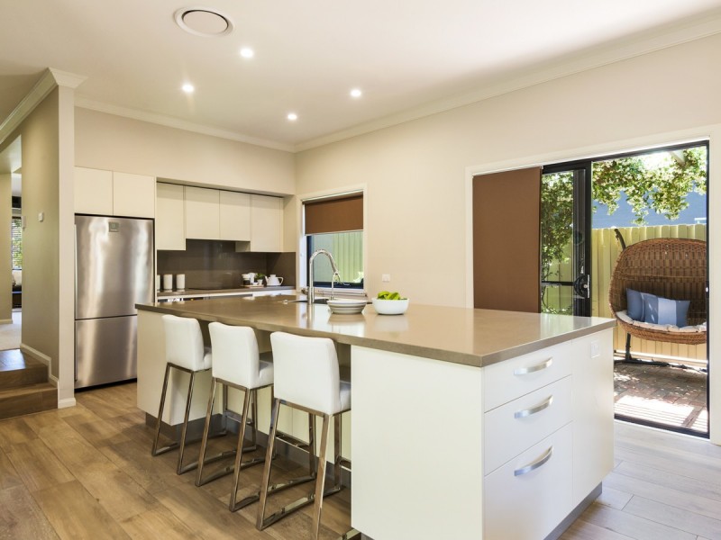 10 Shearwater Drive, Warriewood NSW 2102