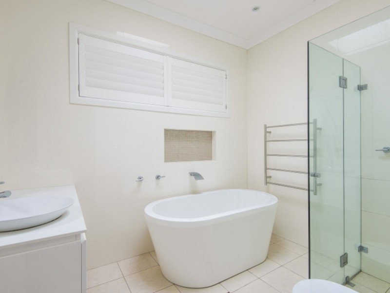 106 Narrabeen Park Parade, Warriewood NSW 2102