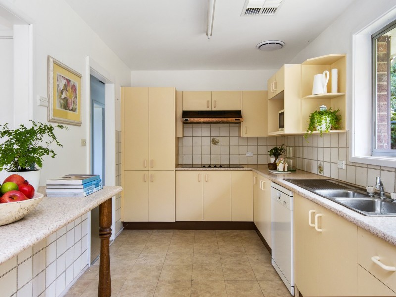 86 Alameda Way, Warriewood NSW 2102