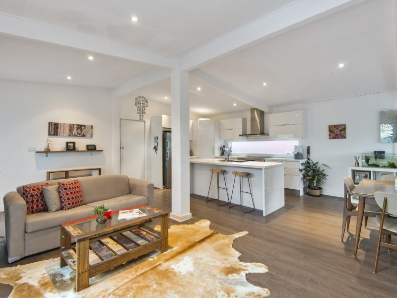 48 Warriewood Road, Warriewood NSW 2102