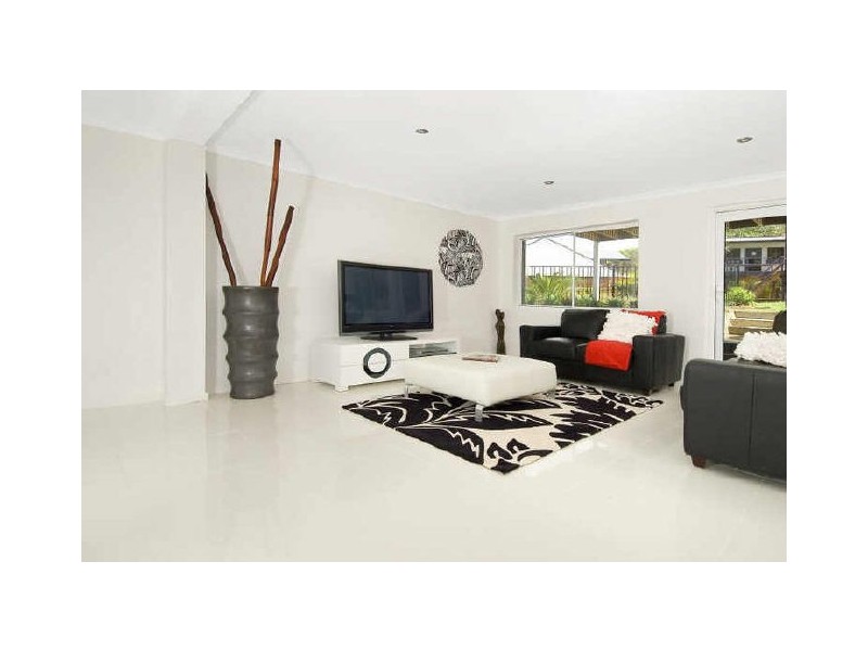 70 Sydney Road, Warriewood NSW 2102