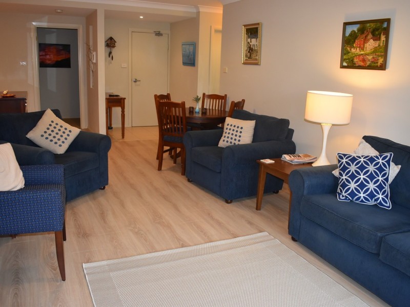 7/6 Fantail Avenue, Warriewood NSW 2102