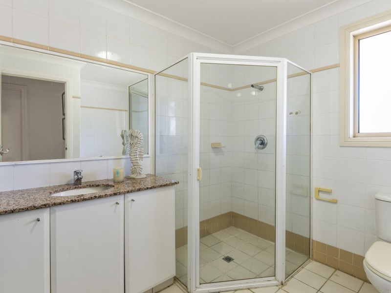 1/239 Macpherson Street, Warriewood NSW 2102