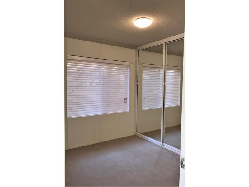 11/82 Pacific Parade, Dee Why NSW 2099