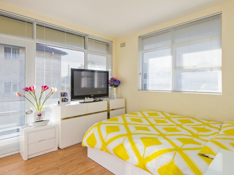 1/12 Mooramba Road, Dee Why NSW 2099
