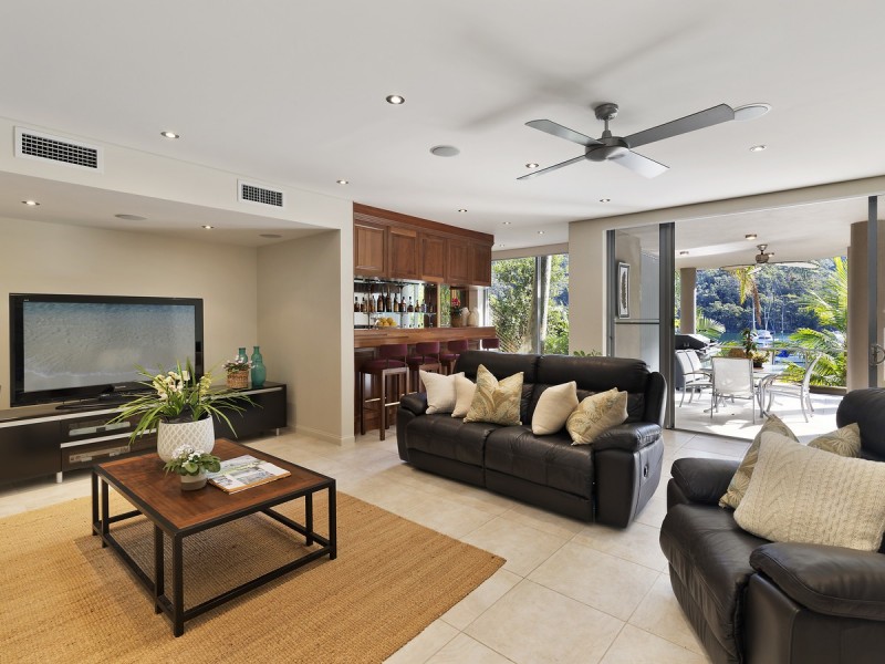 14 Mccarrs Creek Road, Church Point NSW 2105