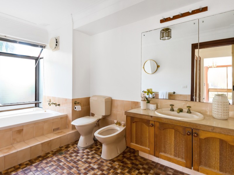 37 Bangalow Avenue, Mona Vale NSW 2103