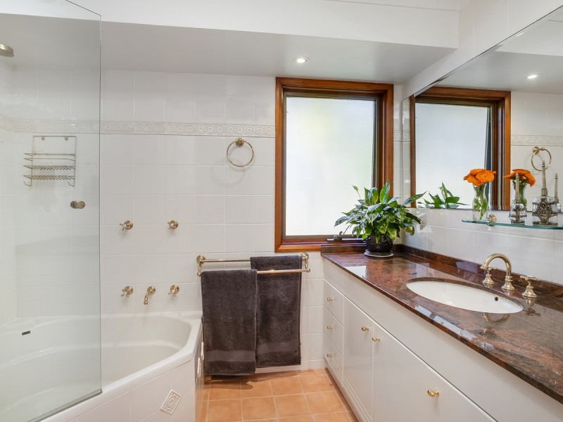 3 Bimbimbie Place, Bayview NSW 2104