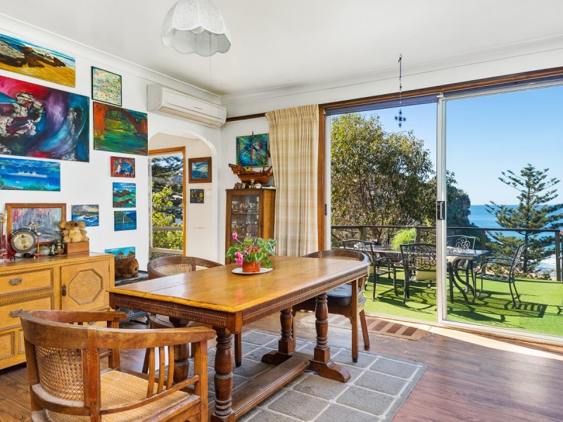 15a Karloo Parade, Newport NSW 2106