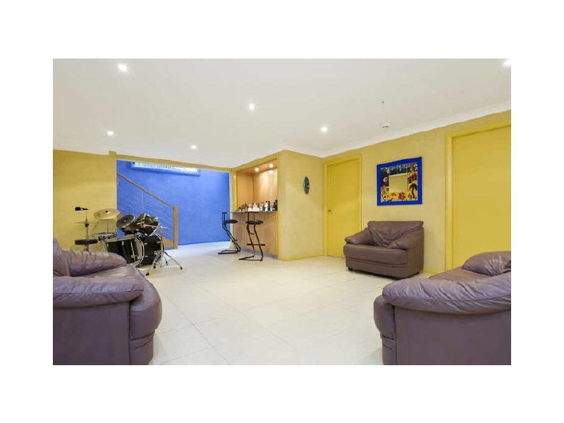 66 Narrabeen Park Parade, Warriewood NSW 2102