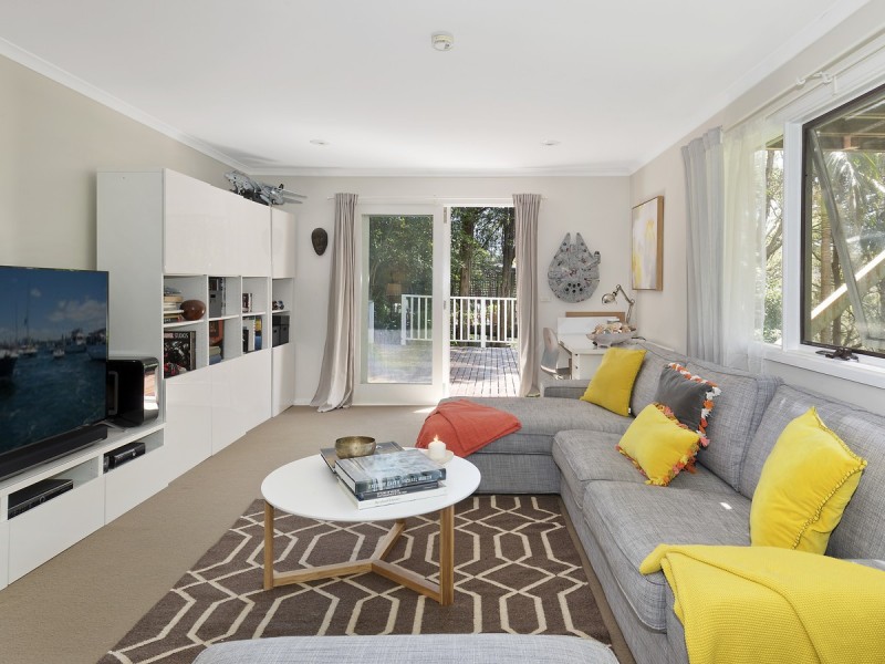 153 Mccarrs Creek Road, Church Point NSW 2105