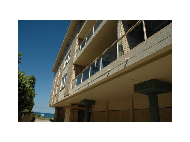4/35 Surfview Road, Mona Vale NSW 2103