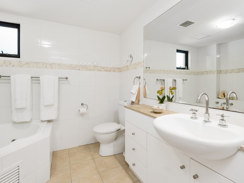 101/60 Parkland Road, Mona Vale NSW 2103