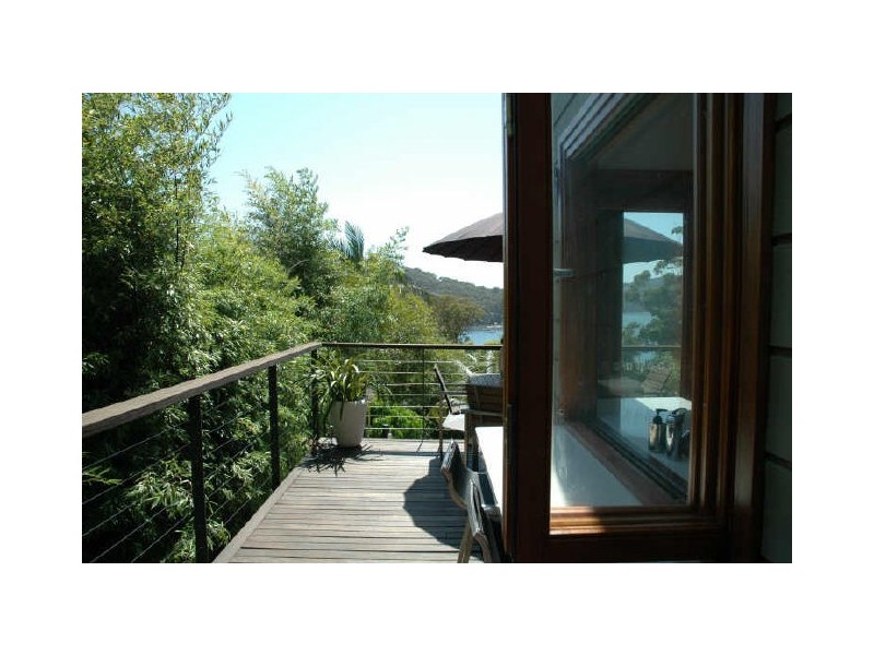 25 Eastview Road, Church Point NSW 2105