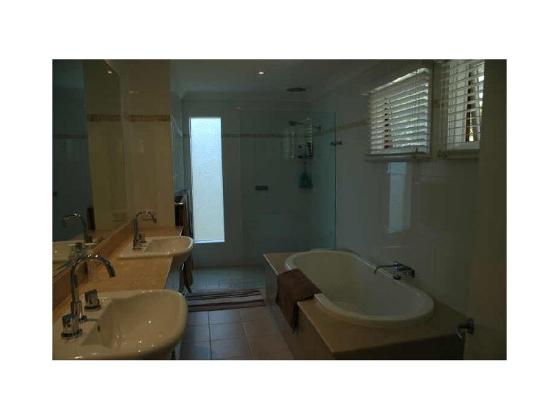 25 Eastview Road, Church Point NSW 2105