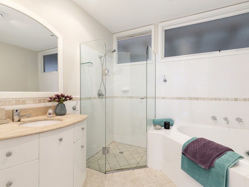 129 Mccarrs Creek Road, Church Point NSW 2105