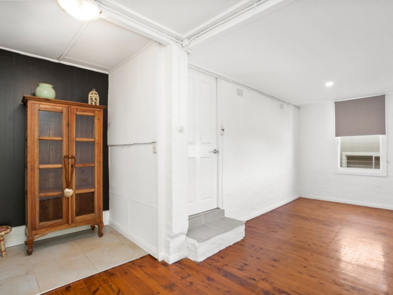 Flat/29 Wallumatta Road, Newport NSW 2106