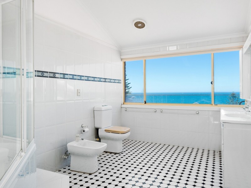 87 Narrabeen Park Parade, Mona Vale NSW 2103