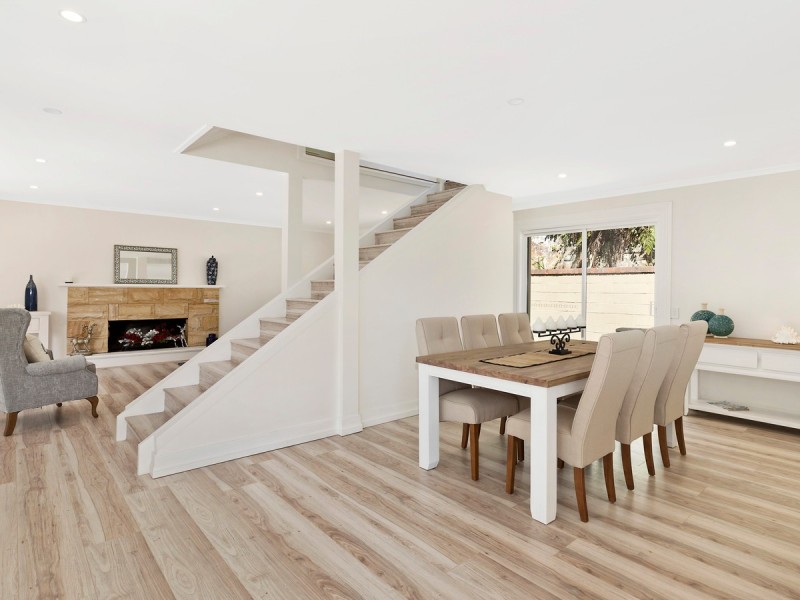 25 Mccarrs Creek Road, Church Point NSW 2105