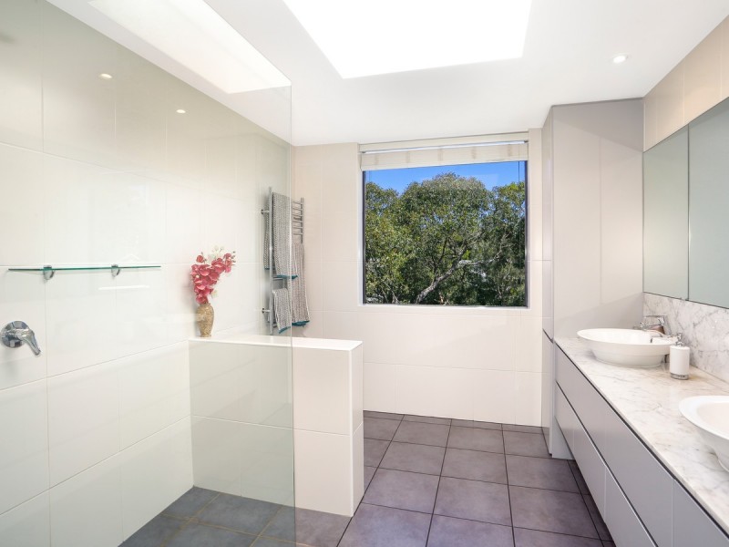 102 Crescent Road, Newport NSW 2106