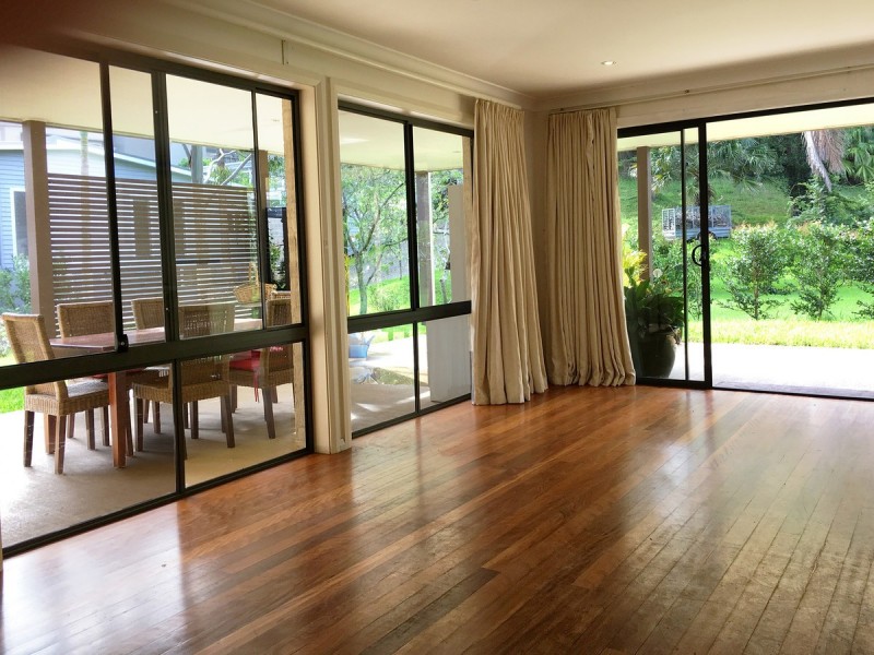 1 Suncrest Avenue, Newport NSW 2106