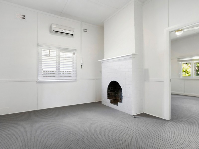 8 Seabeach Avenue, Mona Vale NSW 2103