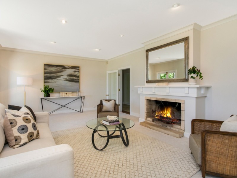 2 Lentara Road, Bayview NSW 2104