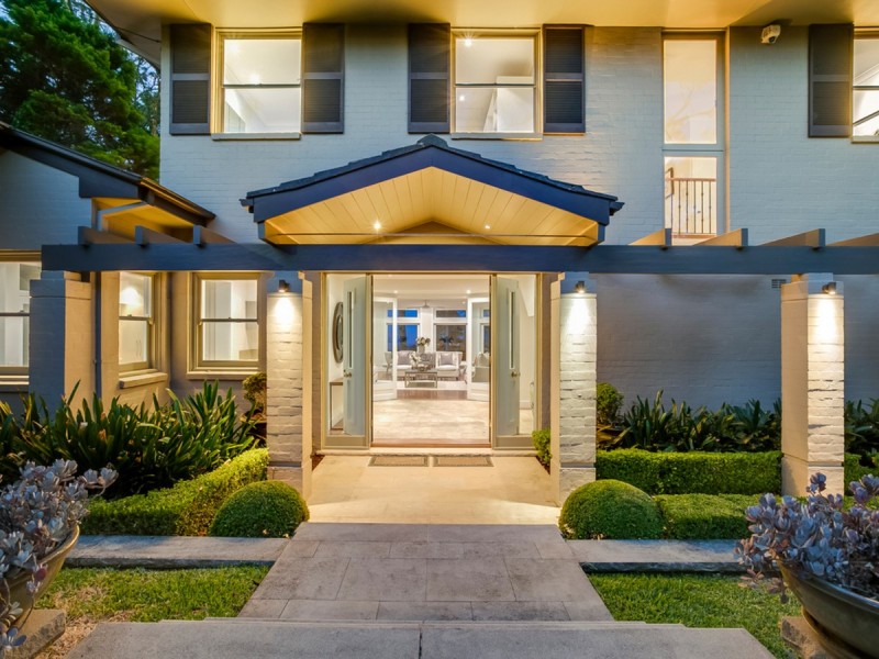 2 Lentara Road, Bayview NSW 2104