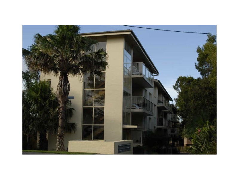 8/12 Golf Avenue, Mona Vale NSW 2103