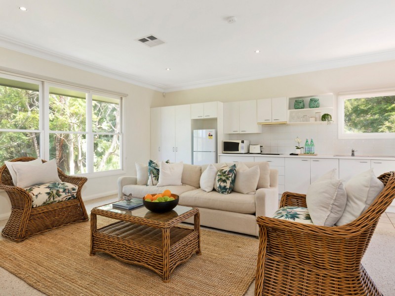 61-63 Cabbage Tree Road, Bayview NSW 2104