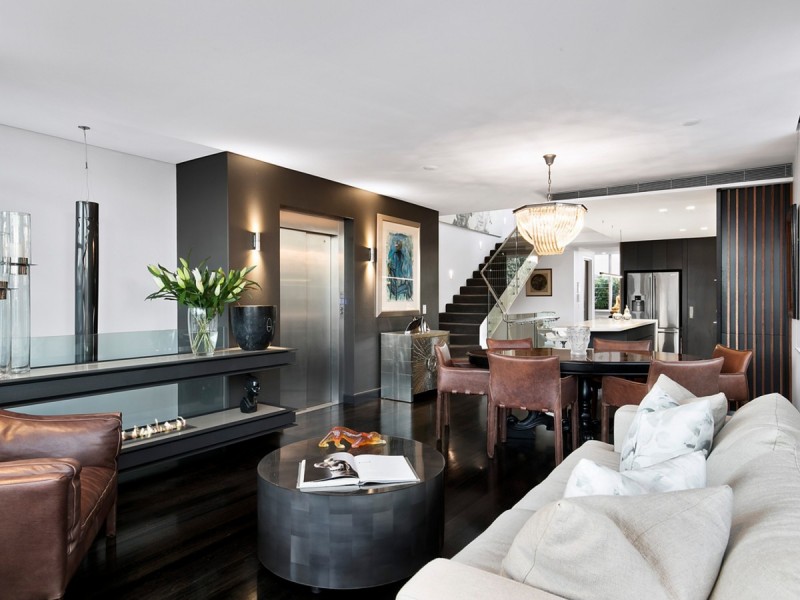 8a Malcolm Street, Narrabeen NSW 2101