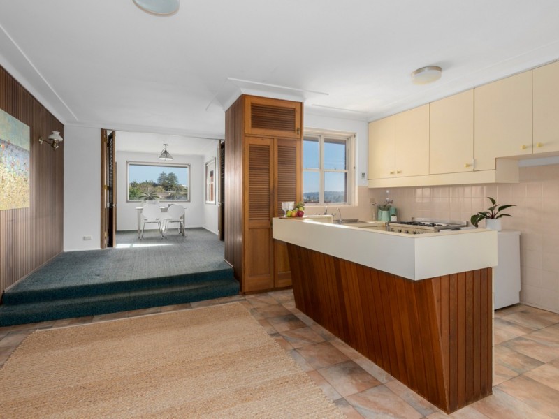 37 Carpenter Crescent, Warriewood NSW 2102