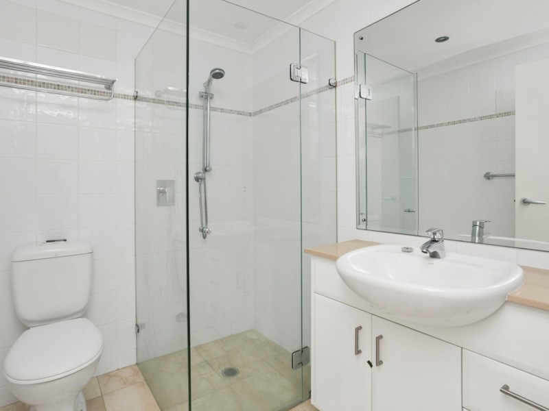 1/5 Darley Street East, Mona Vale NSW 2103