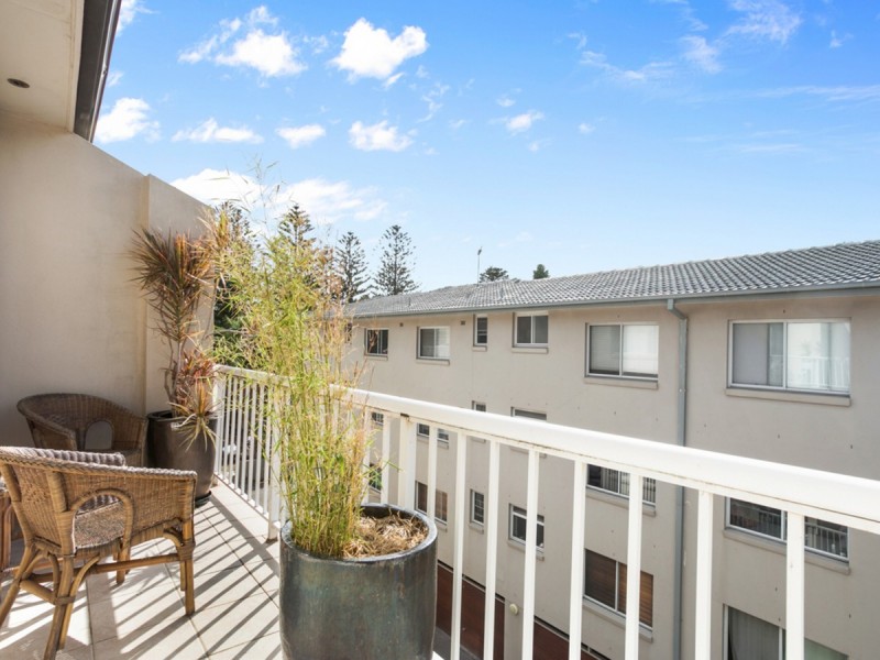 11/37 Seabeach Avenue, Mona Vale NSW 2103