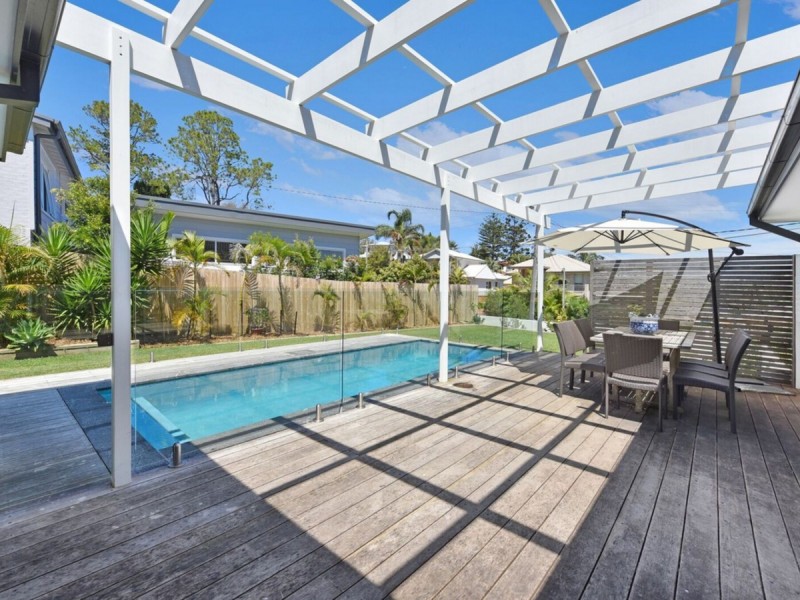 12 Hunter Street South, Warriewood NSW 2102