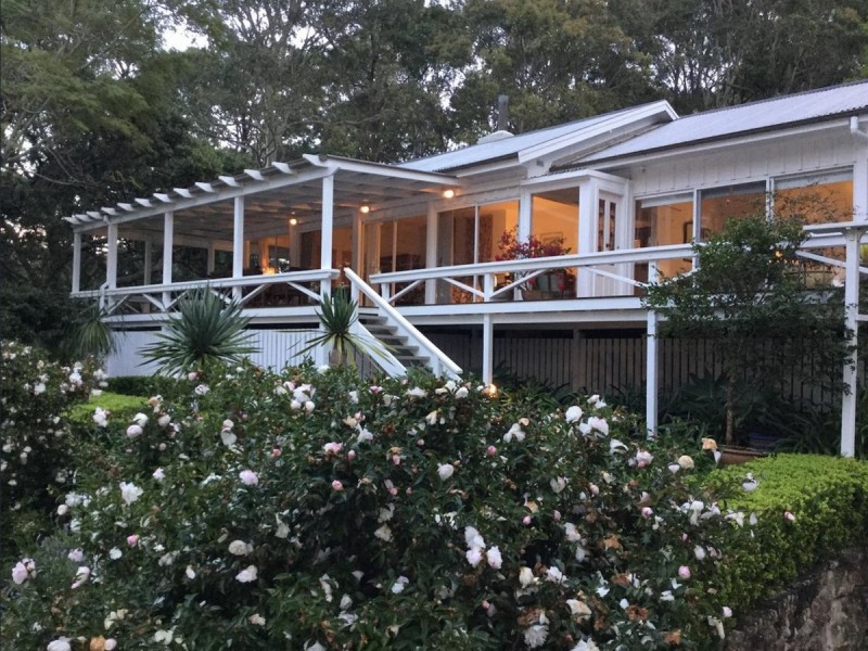 6 Bona Crescent, Lovett Bay NSW 2105