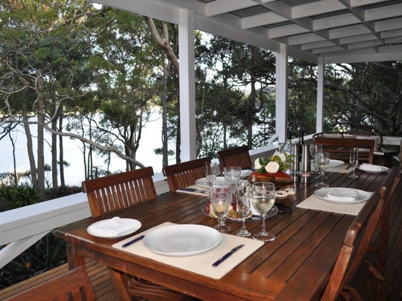 6 Bona Crescent, Lovett Bay NSW 2105