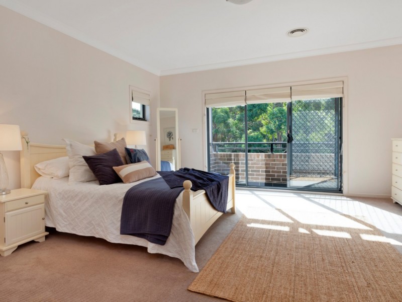 15 Fern Circuit, Warriewood NSW 2102