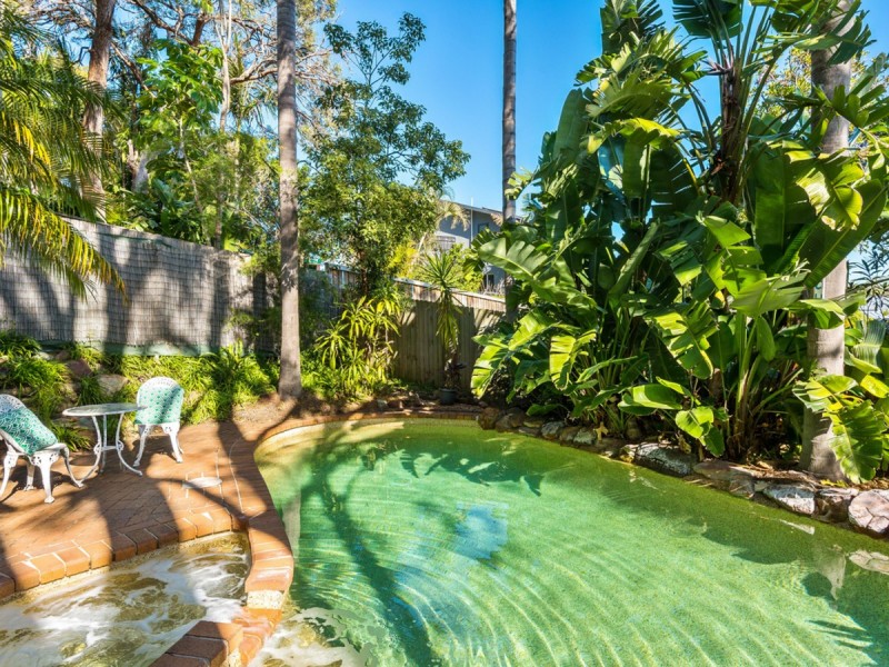 11 Bertana Crescent, Warriewood NSW 2102