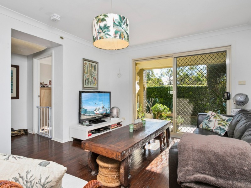 8/6 Fantail Avenue, Warriewood NSW 2102