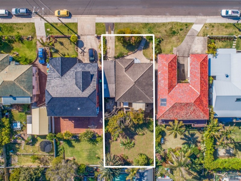 136 Narrabeen Park Parade, Mona Vale NSW 2103